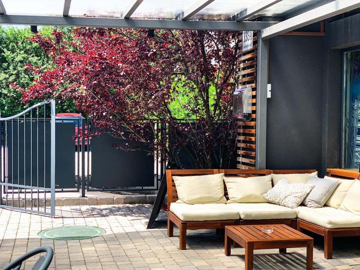 Pepino, Holiday House With A Garden Villa Vrhnika Luaran gambar